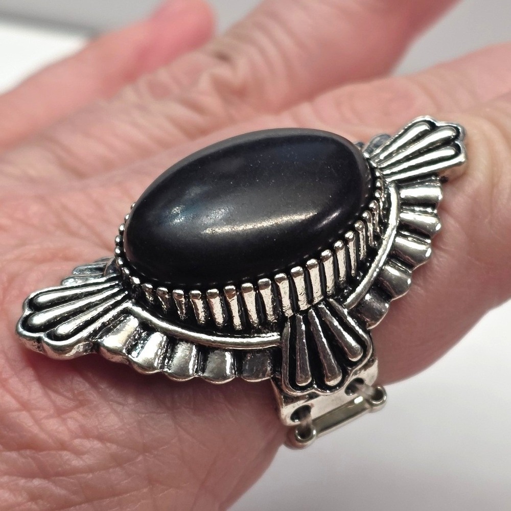 New‎ Huge Ring Women Black Oval Stone Silver Tone Stretch Band Heavy Statement